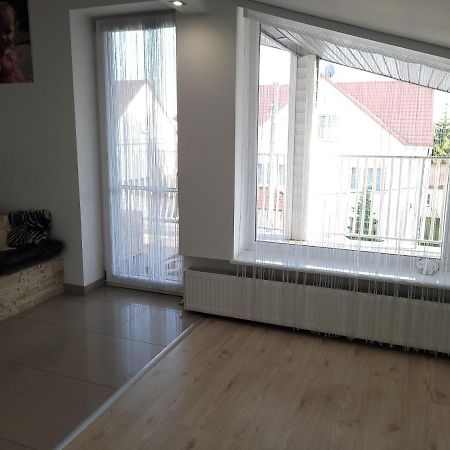 Pokoje I Apartament Do Wynajecia Lägenhet Bielsk Podlaski Exteriör bild